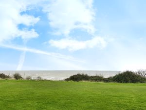 Hadleigh Road- click for photo gallery